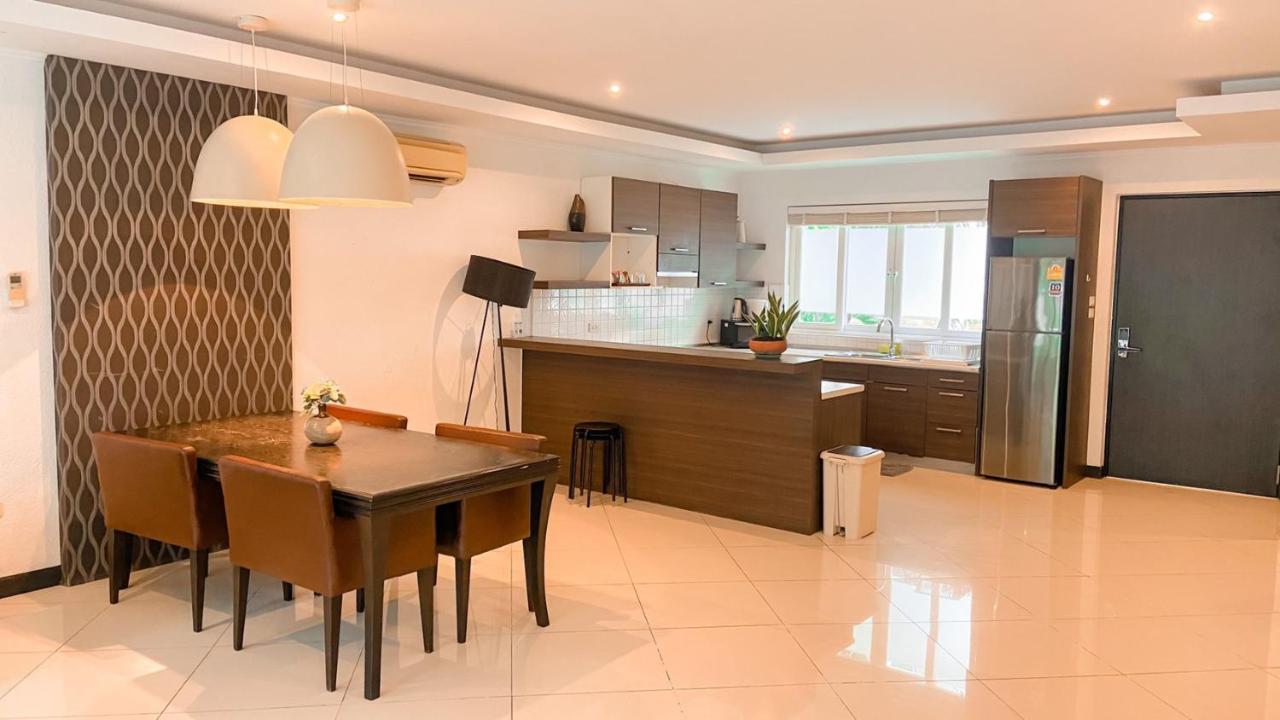 Hidden Palm Pool Villas Pattaya Luaran gambar