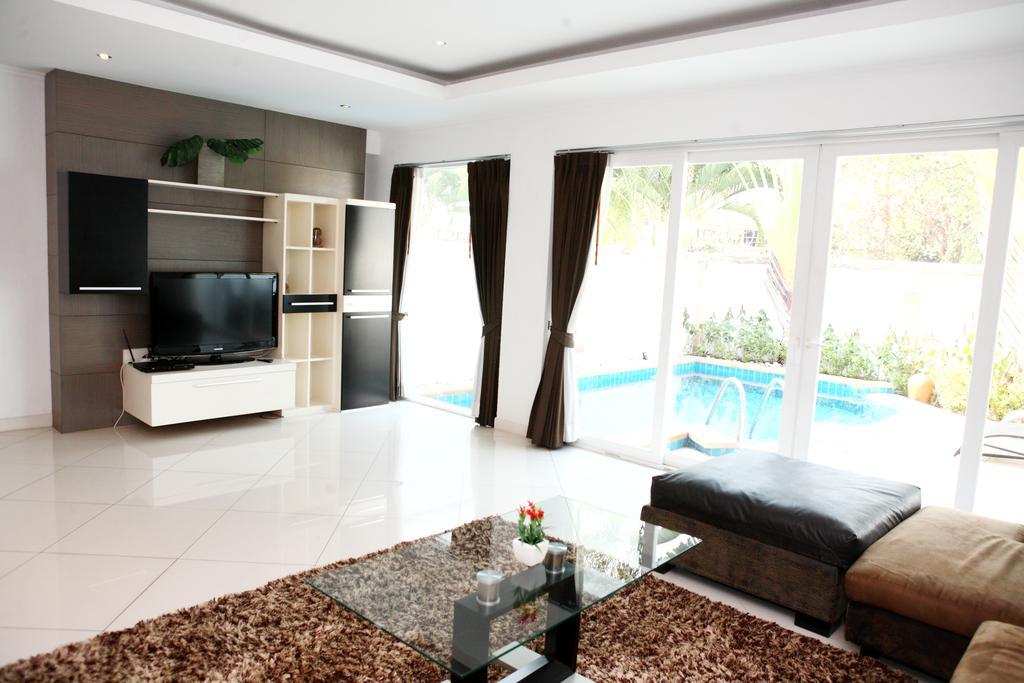 Hidden Palm Pool Villas Pattaya Luaran gambar