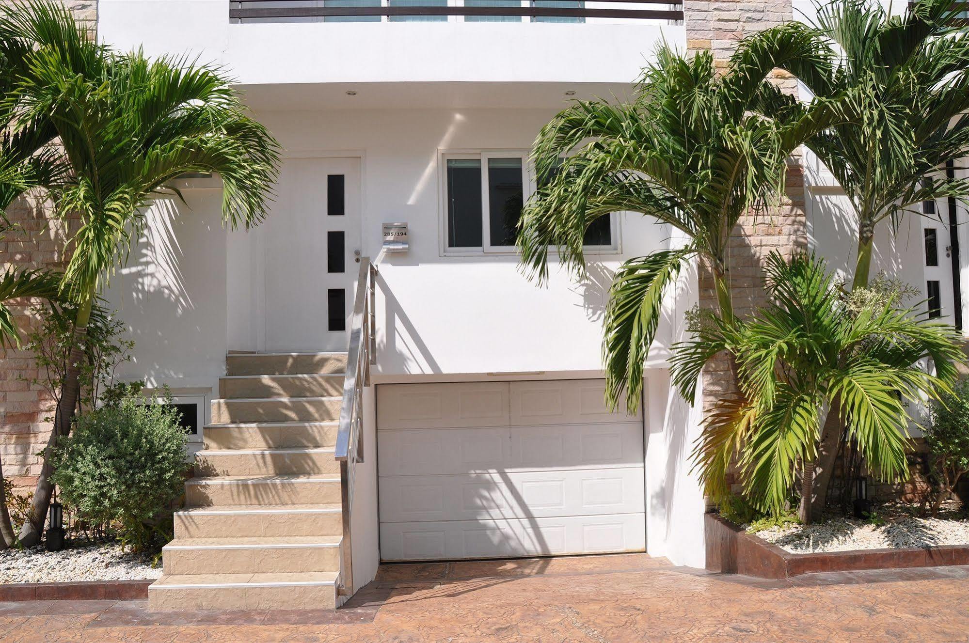 Hidden Palm Pool Villas Pattaya Luaran gambar